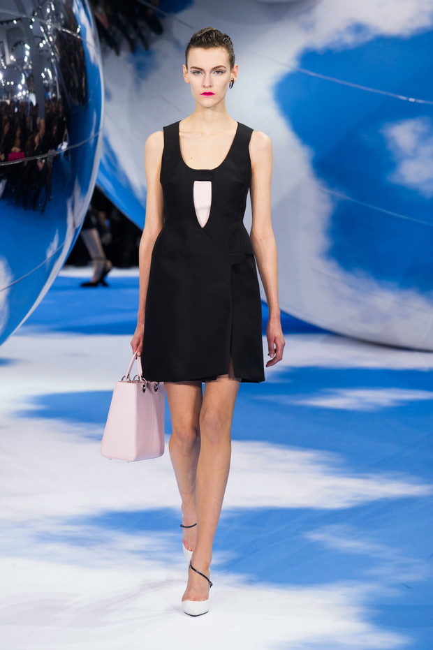 Christian Dior jesień-zima 2013/2014, fot. Imaxtree