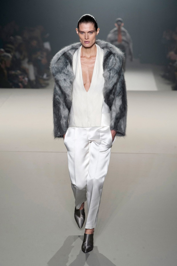 Trendy 2013: biała koszula