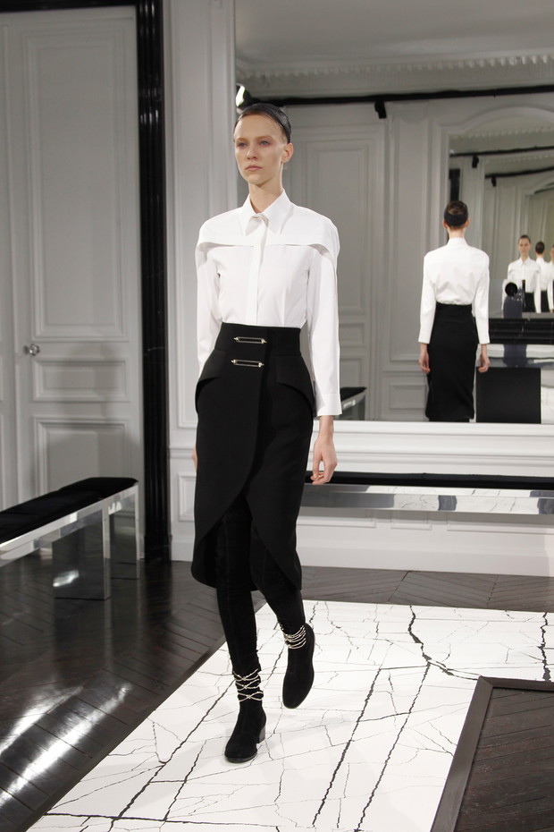 Trendy 2013: biała koszula