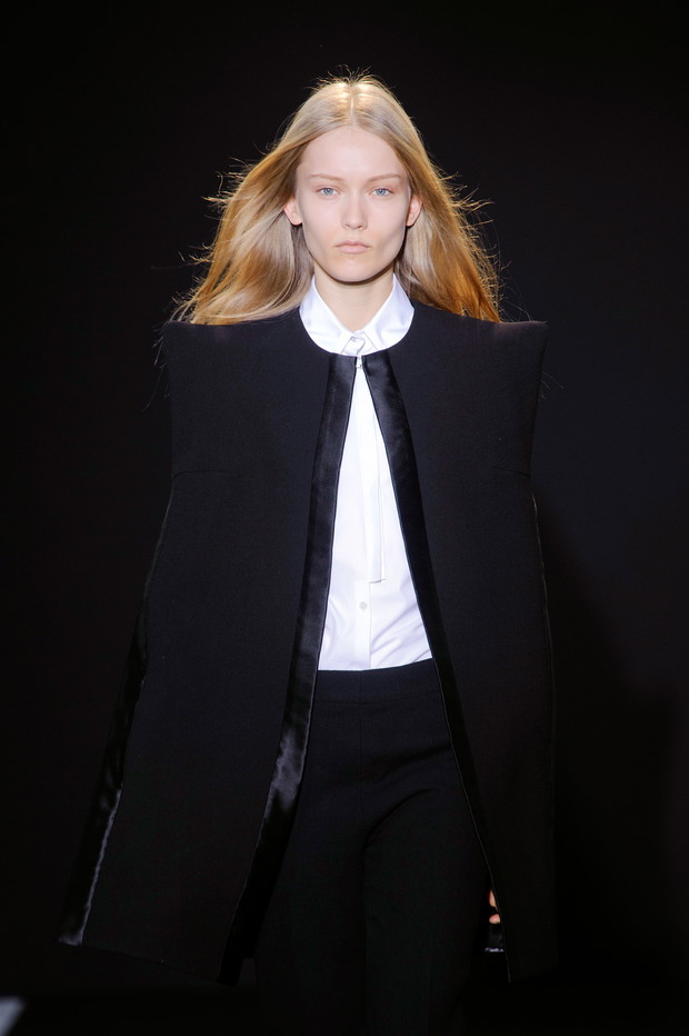 Trendy 2013: biała koszula