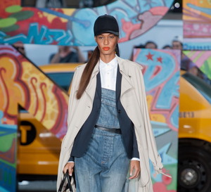 DKNY wiosna-lato 2014