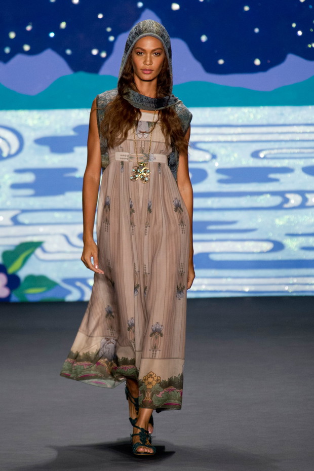 Anna Sui wiosna-lato 2014