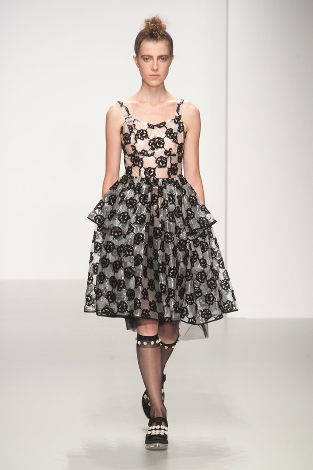 Simone Rocha wiosna-lato 2014