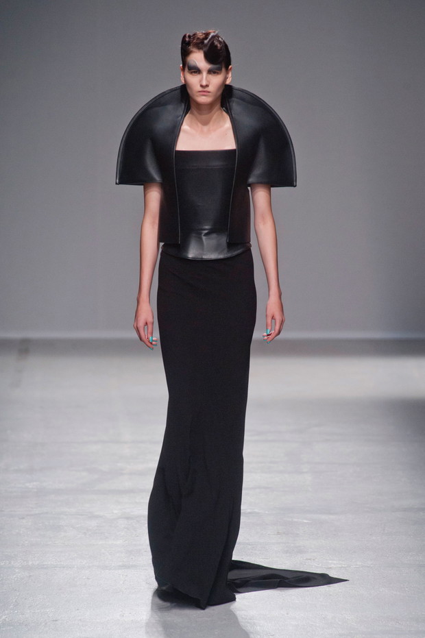 Gareth Pugh wiosna-lato 2014
