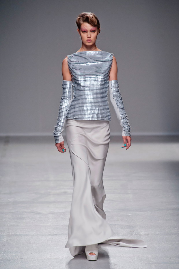 Gareth Pugh wiosna-lato 2014