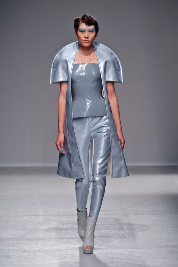 Gareth Pugh wiosna-lato 2014