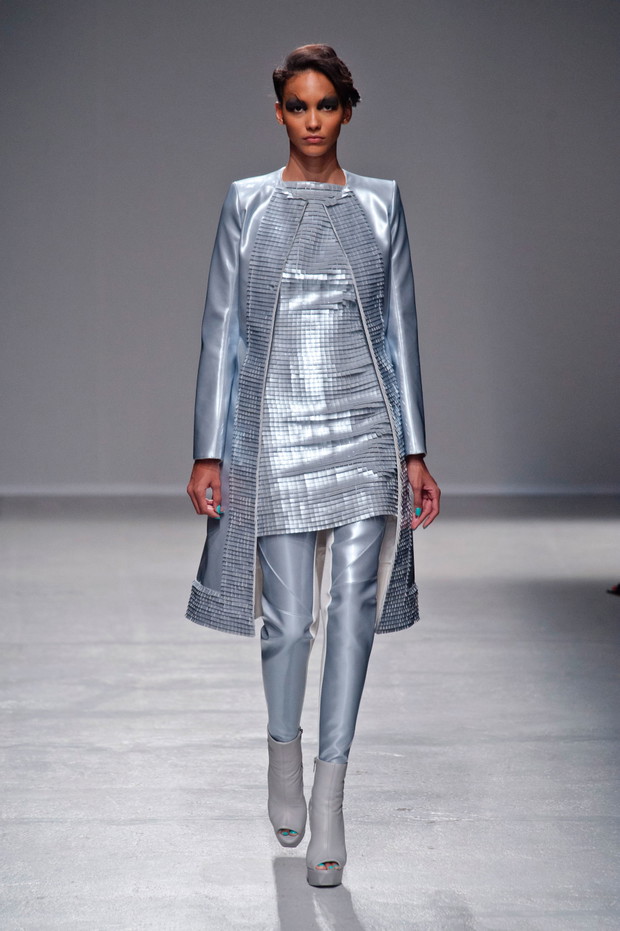 Gareth Pugh wiosna-lato 2014