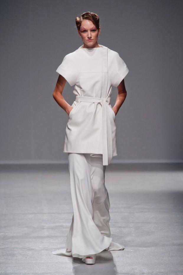 Gareth Pugh wiosna-lato 2014