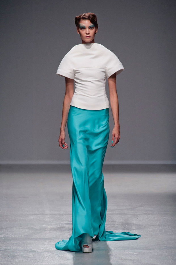 Gareth Pugh wiosna-lato 2014