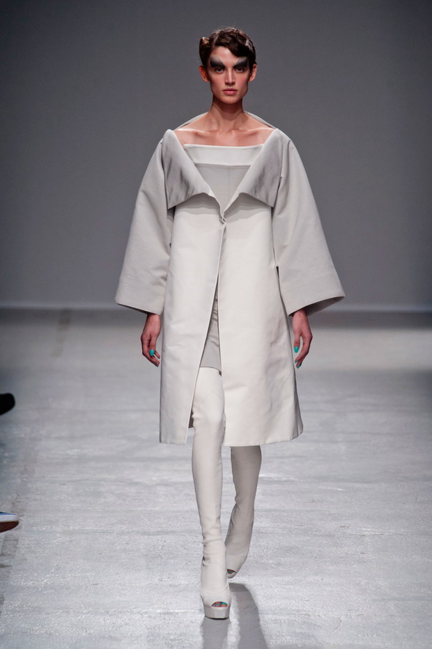 Gareth Pugh wiosna-lato 2014