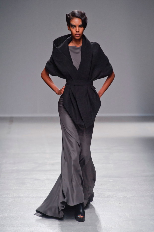 Gareth Pugh wiosna-lato 2014