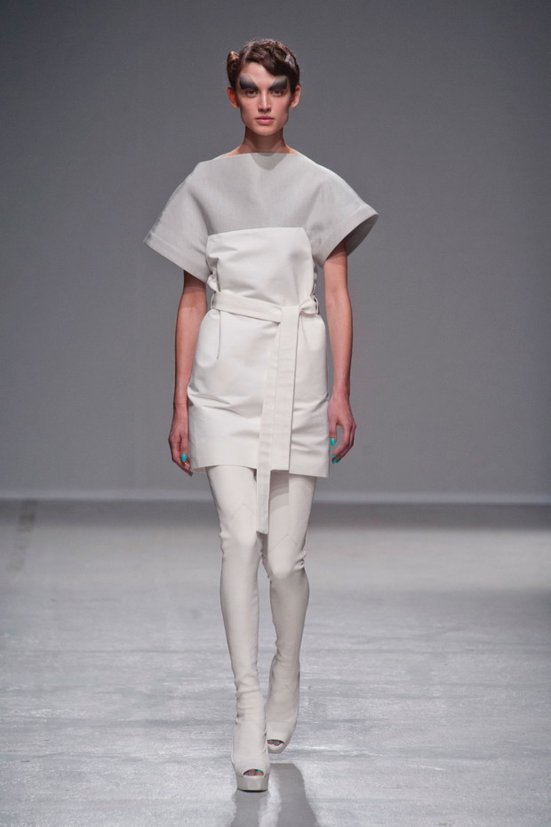 Gareth Pugh wiosna-lato 2014