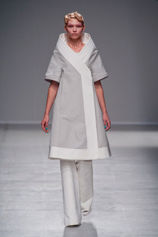 Gareth Pugh wiosna-lato 2014