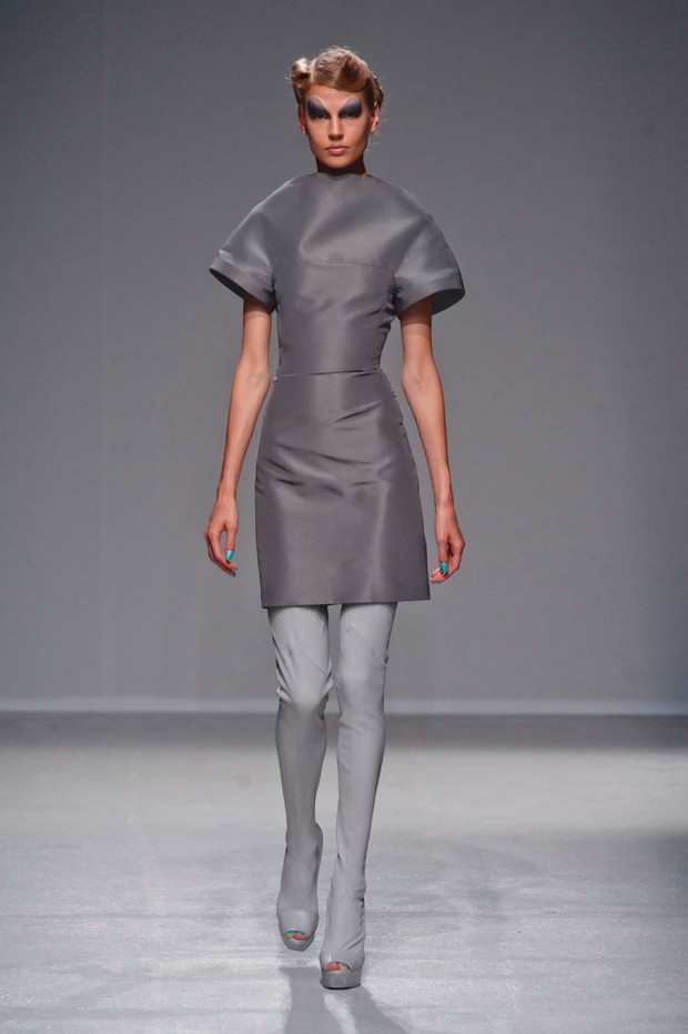 Gareth Pugh wiosna-lato 2014