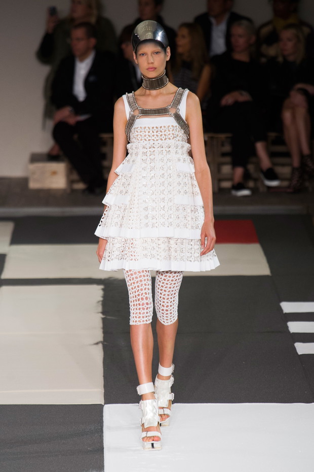 Alexander McQueen wiosna-lato 2014