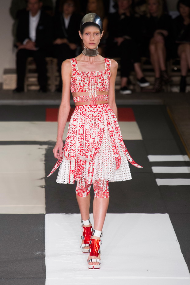 Alexander McQueen wiosna-lato 2014