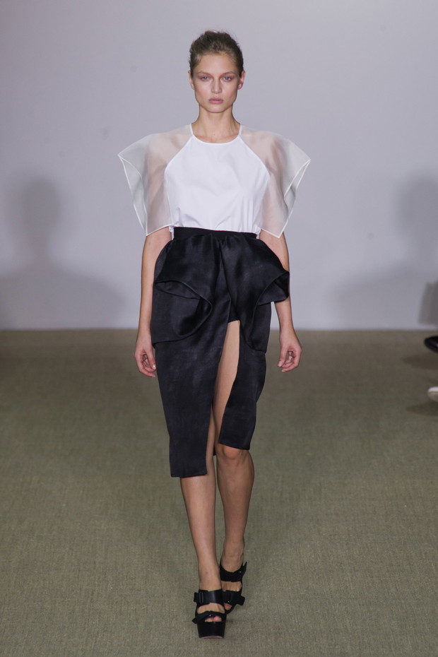 Giambattisa Valli wiosna-lato 2014