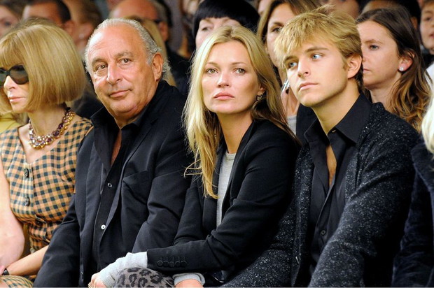 Sir Philip Green i Kate Moss w pierwszym rzędzie pokazu Topshop Unique wiosna-lato 2014, fot. serwis prasowy