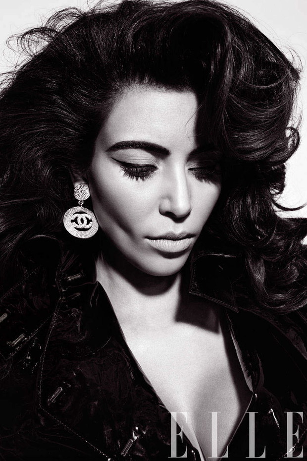 Kim Kardashian w sesji dla ELLE, fot. Miguel Reveriego