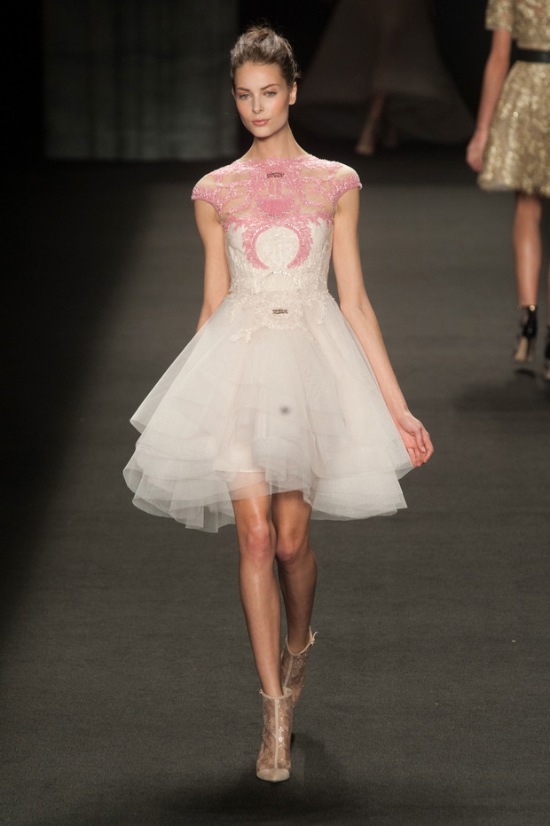 Monique Lhuillier jesień-zima 2014/2015