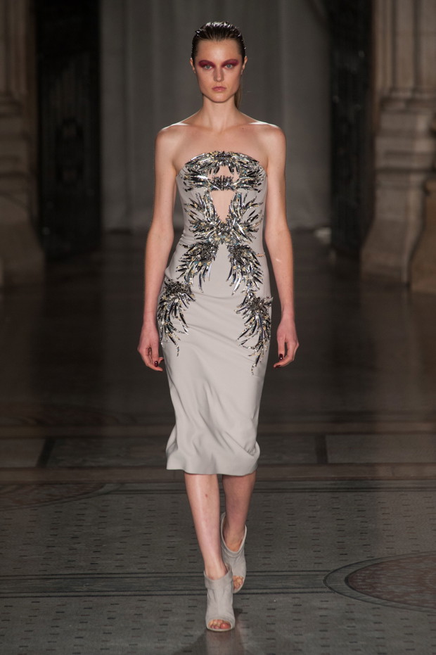 Julien Macdonald jesień-zima 2014/2015