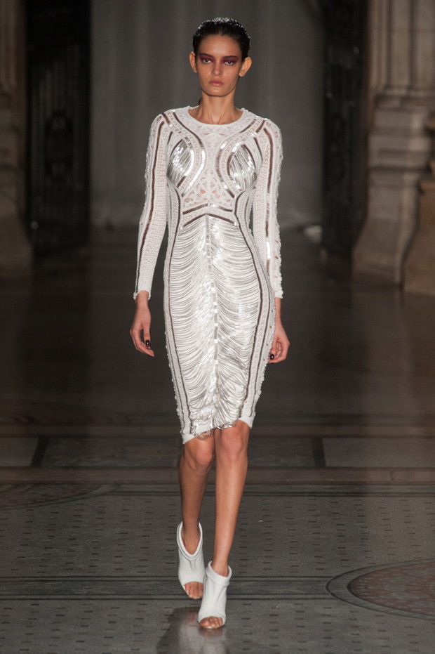 Julien Macdonald jesień-zima 2014/2015