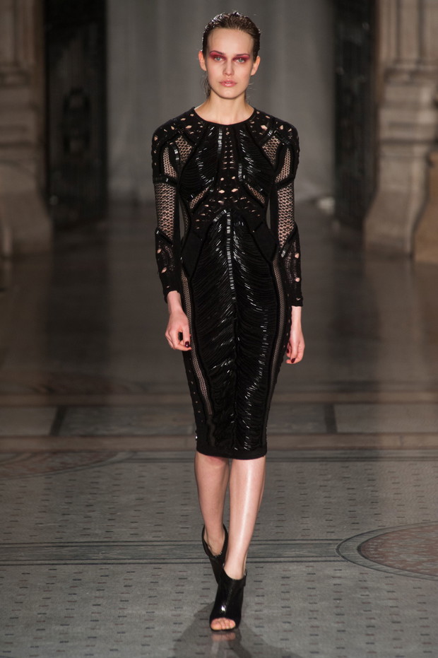 Julien Macdonald jesień-zima 2014/2015