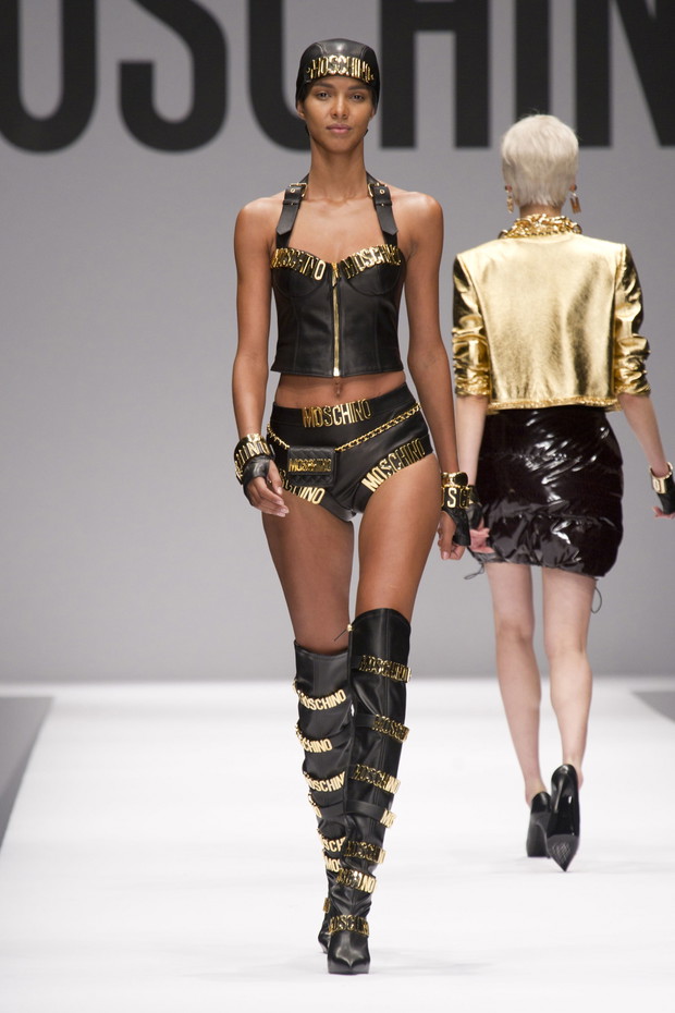 Moschino jesień-zima 2014/2015