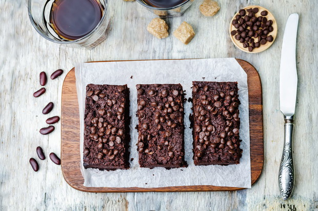 1. Brownie z fasoli