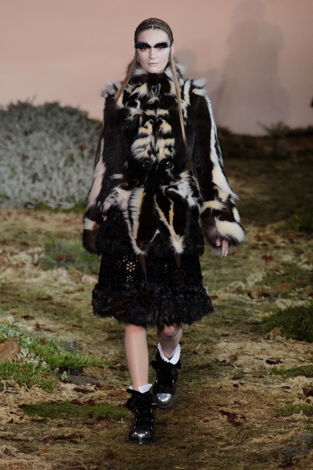 Alexander McQueen jesień-zima 2014/2015