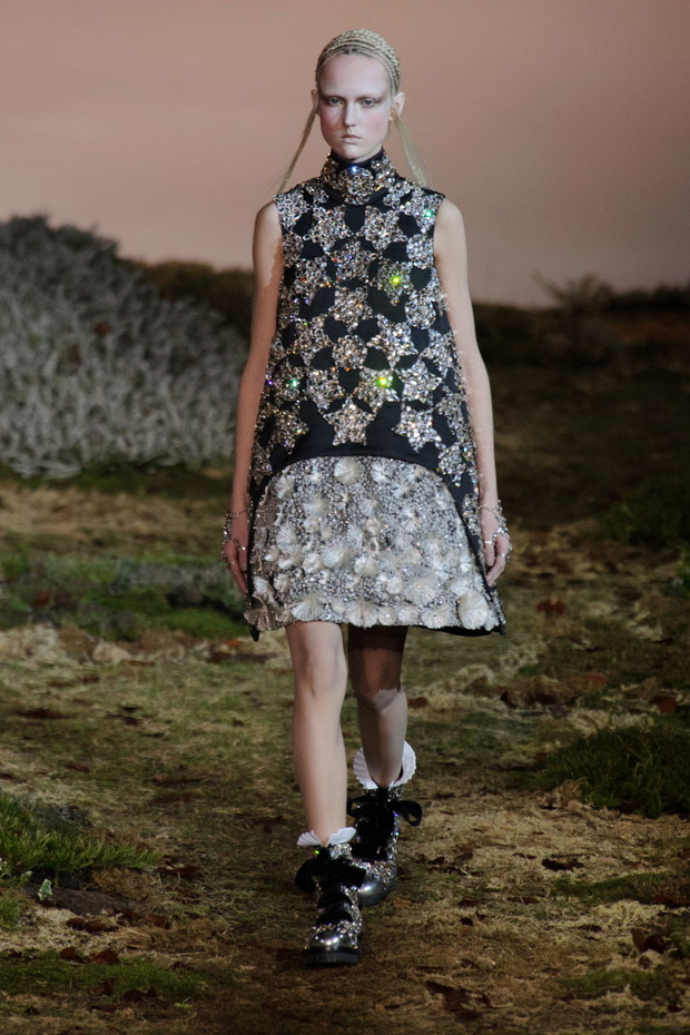 Alexander McQueen jesień-zima 2014/2015