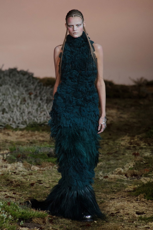 Alexander McQueen jesień-zima 2014/2015