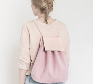 Sylwetka marki: MUM & CO.