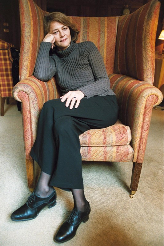 Charlotte Rampling w kampanii kosmetyków Nars jesień-zima 2014/2015