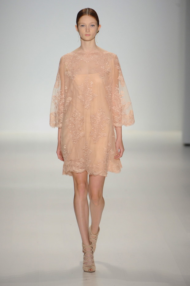 Tadashi Shoji wiosna-lato 2015