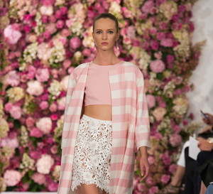 Oscar de la Renta wiosna-lato 2015