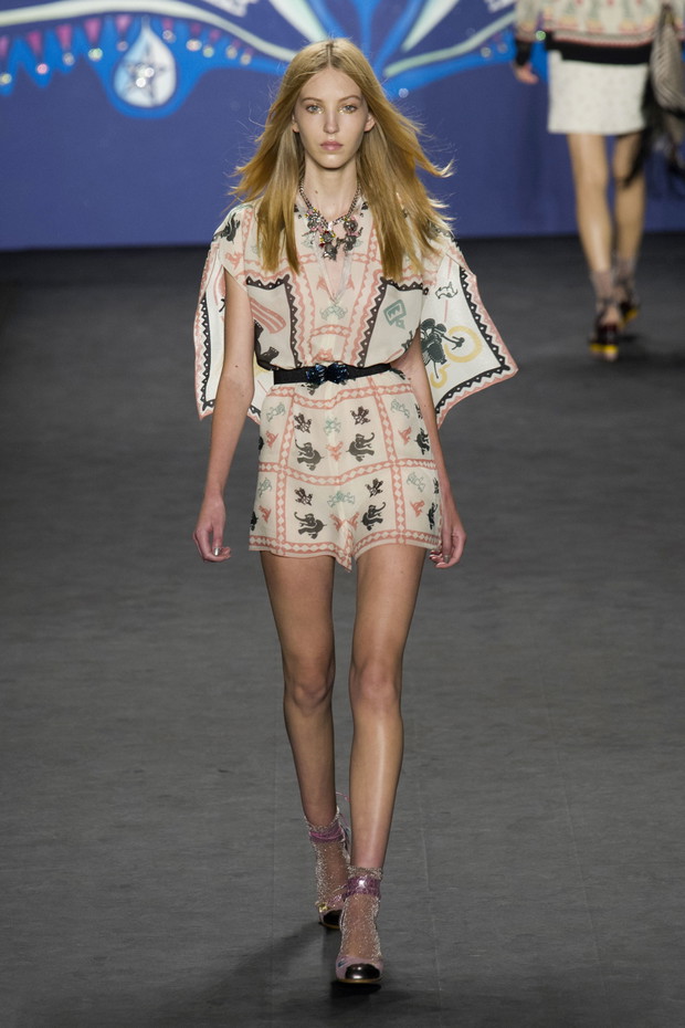 Anna Sui wiosna-lato 2015