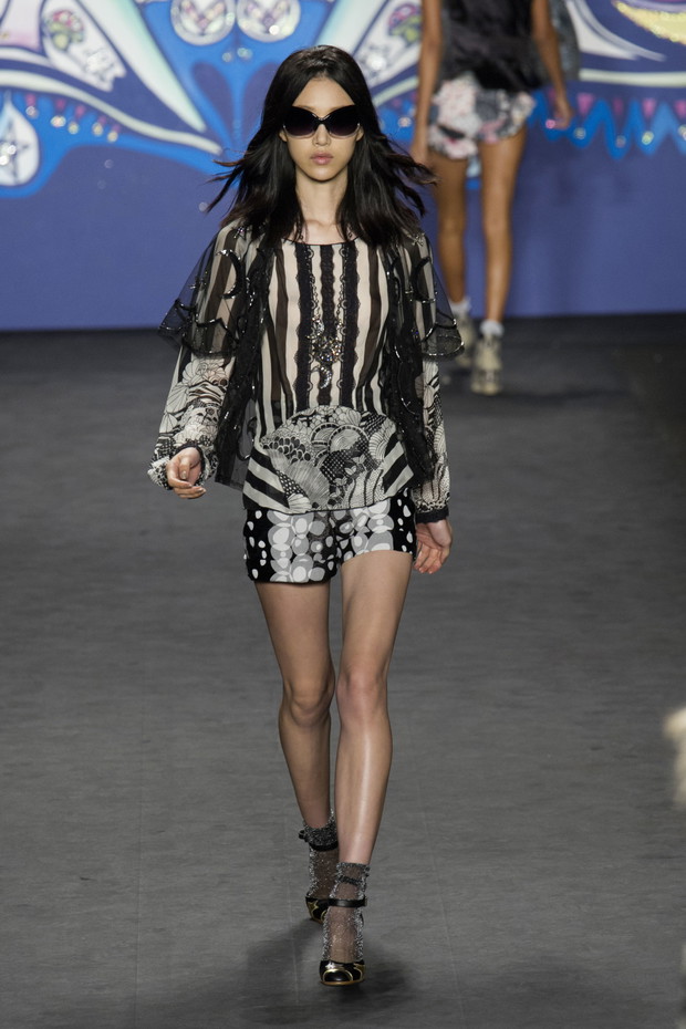 Anna Sui wiosna-lato 2015