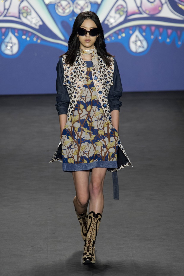 Anna Sui wiosna-lato 2015