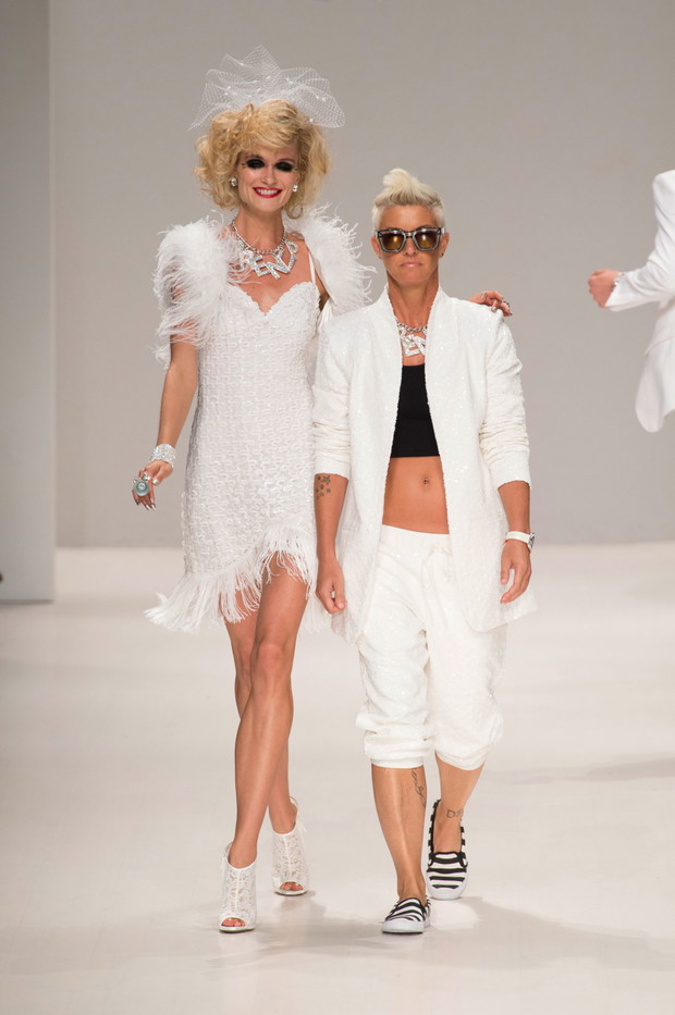 Betsey Johnson wiosna-lato 2015