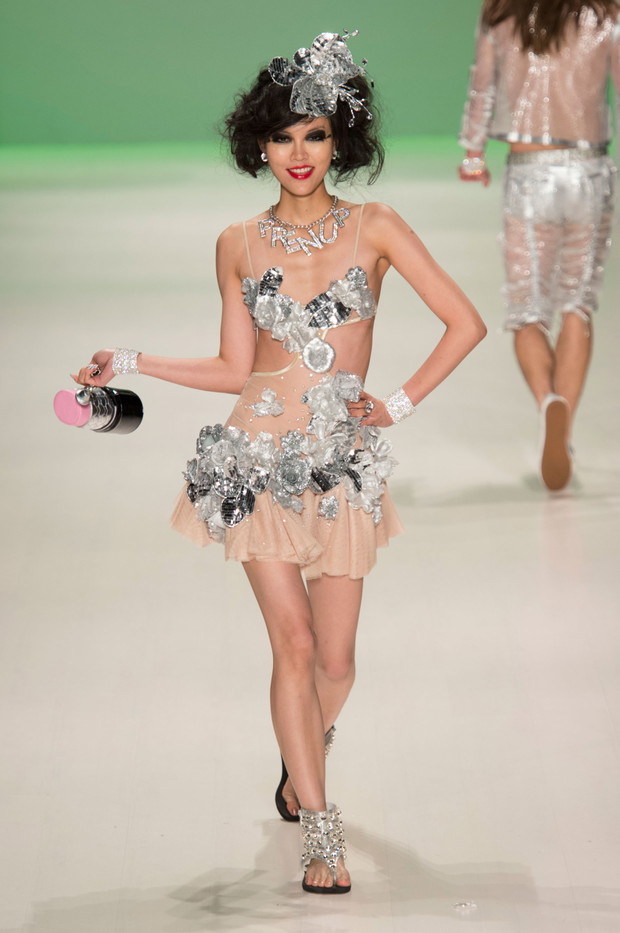 Betsey Johnson wiosna-lato 2015
