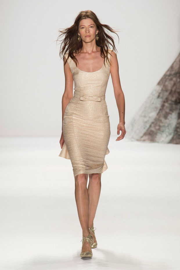 Badgley Mischka wiosna-lato 2015