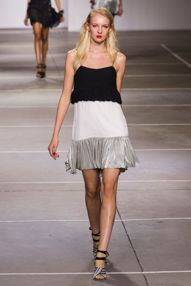 Topshop Unique wiosna-lato 2015