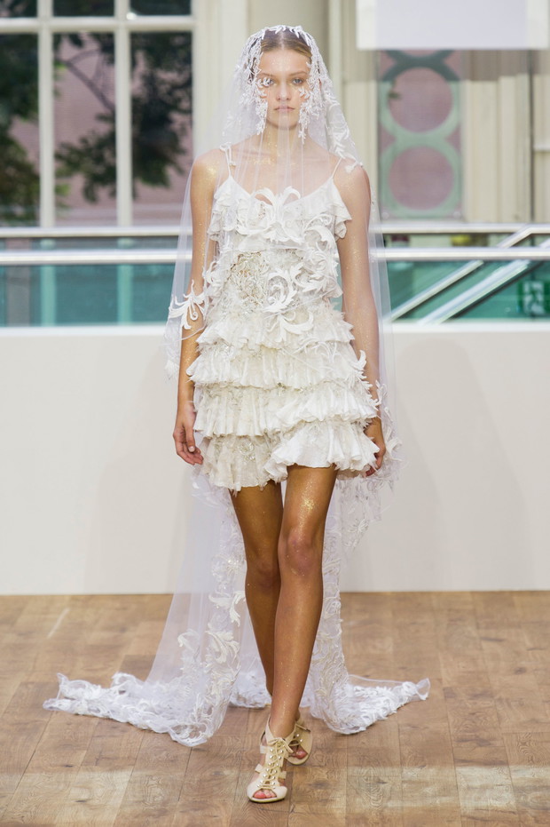 Julien Macdonald wiosna-lato 2015