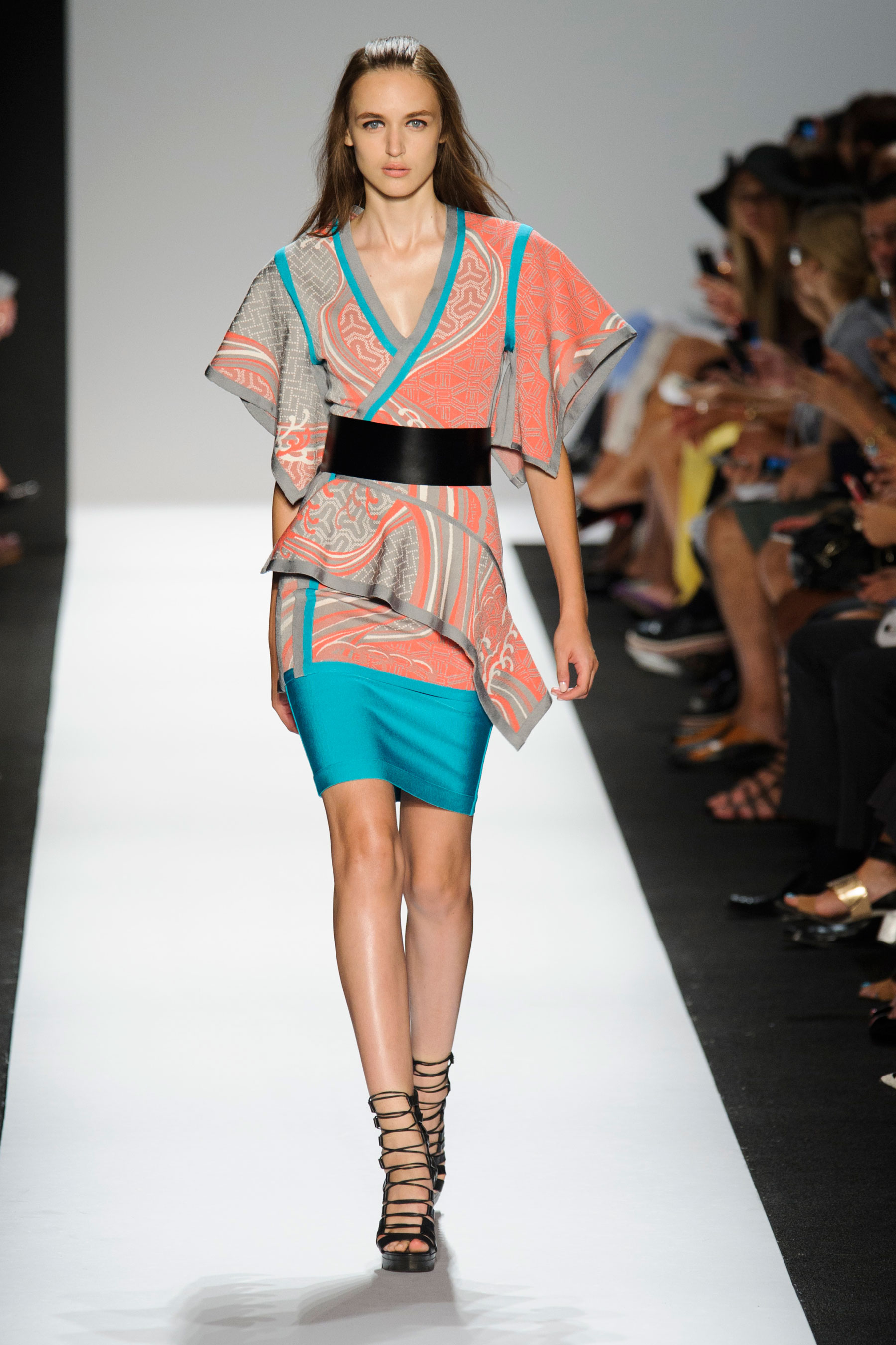 Hervé Leger wiosna-lato 2015
