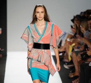Hervé Leger wiosna-lato 2015