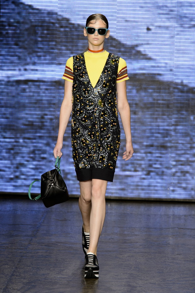 DKNY wiosna-lato 2015