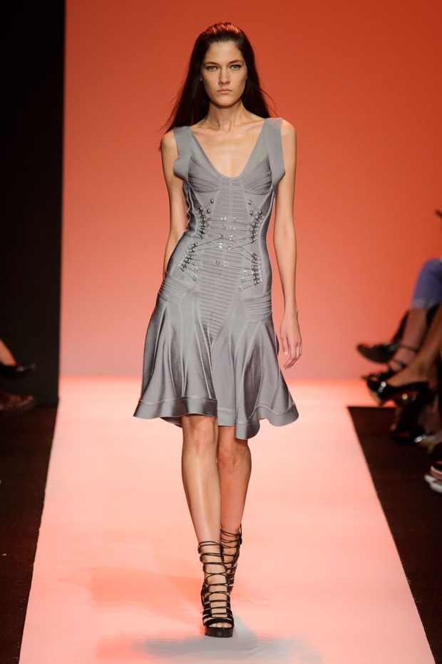Hervé Leger wiosna-lato 2015