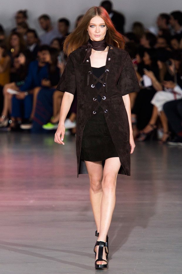Costume National wiosna-lato 2015, fot. Imaxtree  