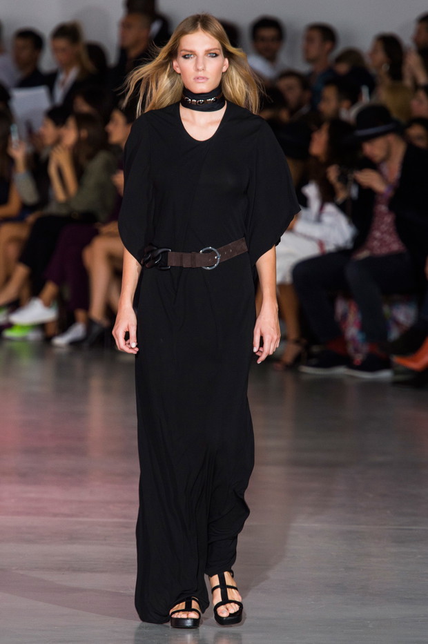 Costume National wiosna-lato 2015, fot. Imaxtree  